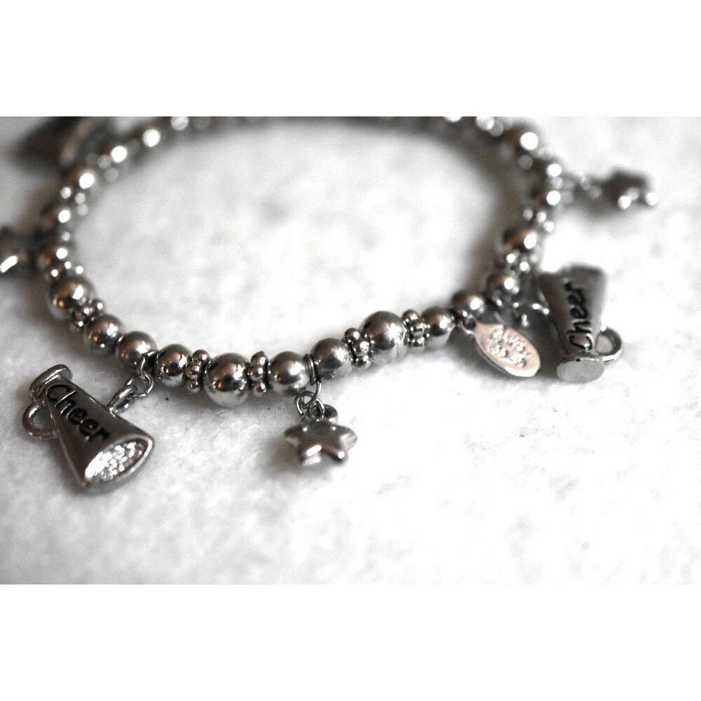 Cookie Lee Silver Tone Cheer/Stars Charm Beaded Stretch Like New 6" Bracelet